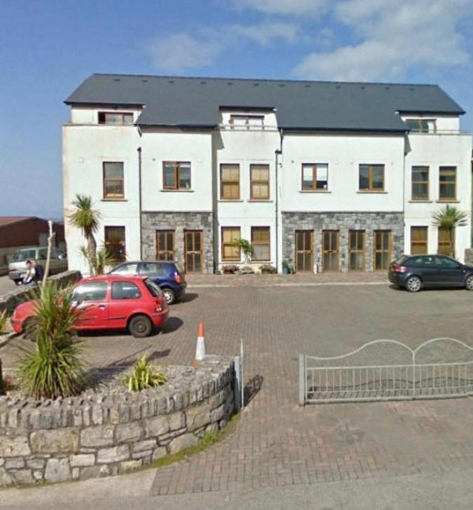 Surfers Getaway - Room Staycation Sligo Bagian luar foto